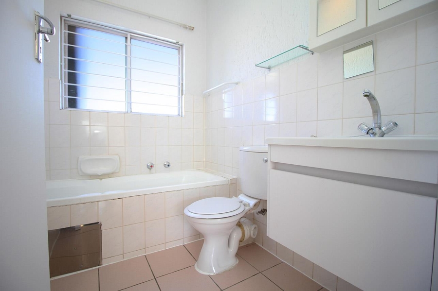 2 Bedroom Property for Sale in Glensan Gauteng