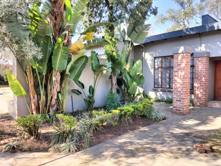 6 Bedroom Property for Sale in Murrayfield Ext 1 Gauteng