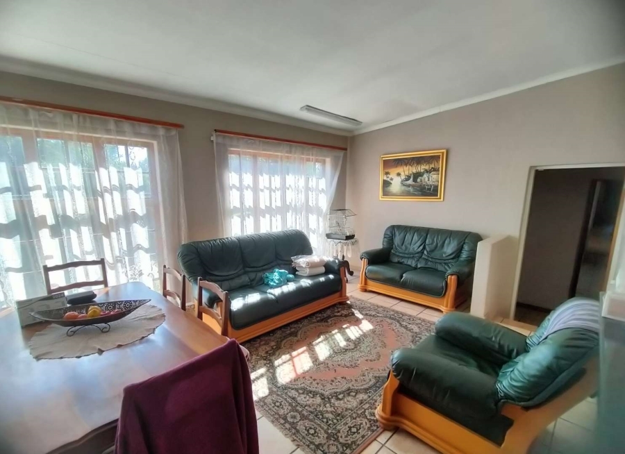 6 Bedroom Property for Sale in Murrayfield Ext 1 Gauteng