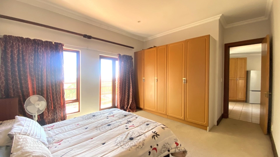 4 Bedroom Property for Sale in Wapadrand Gauteng