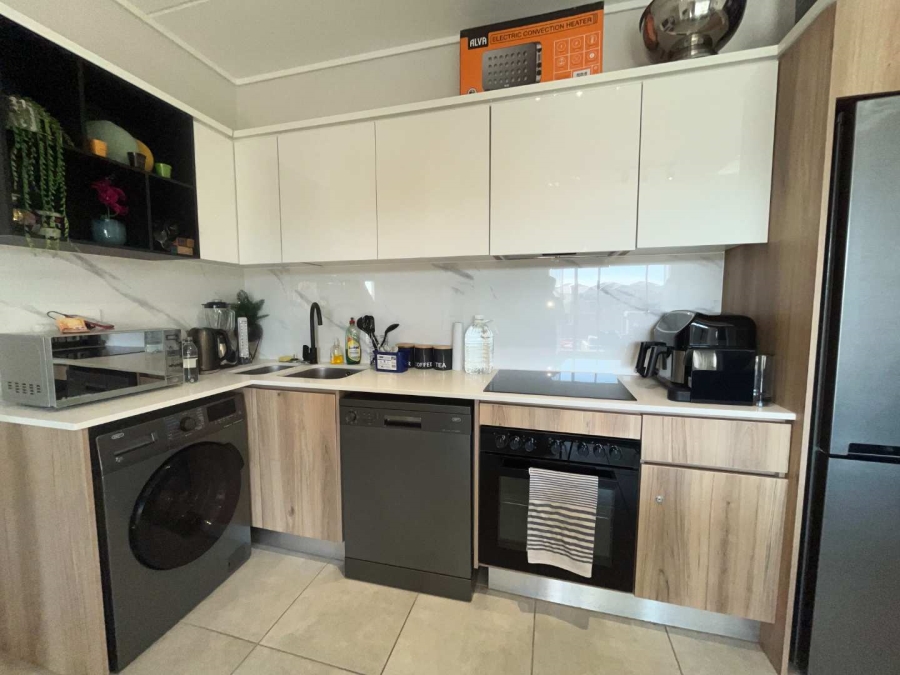 1 Bedroom Property for Sale in Buccleuch Gauteng