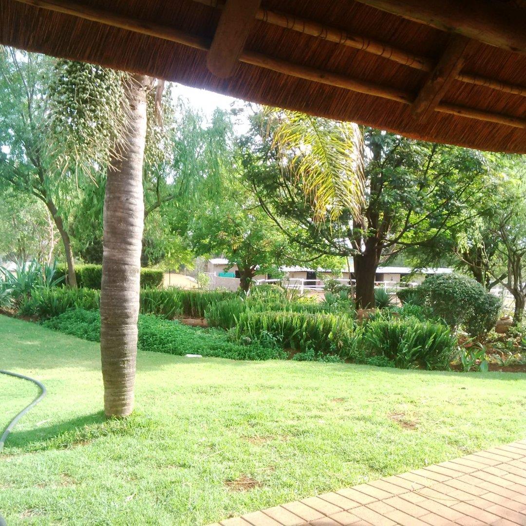 9 Bedroom Property for Sale in Kleinfontein Gauteng