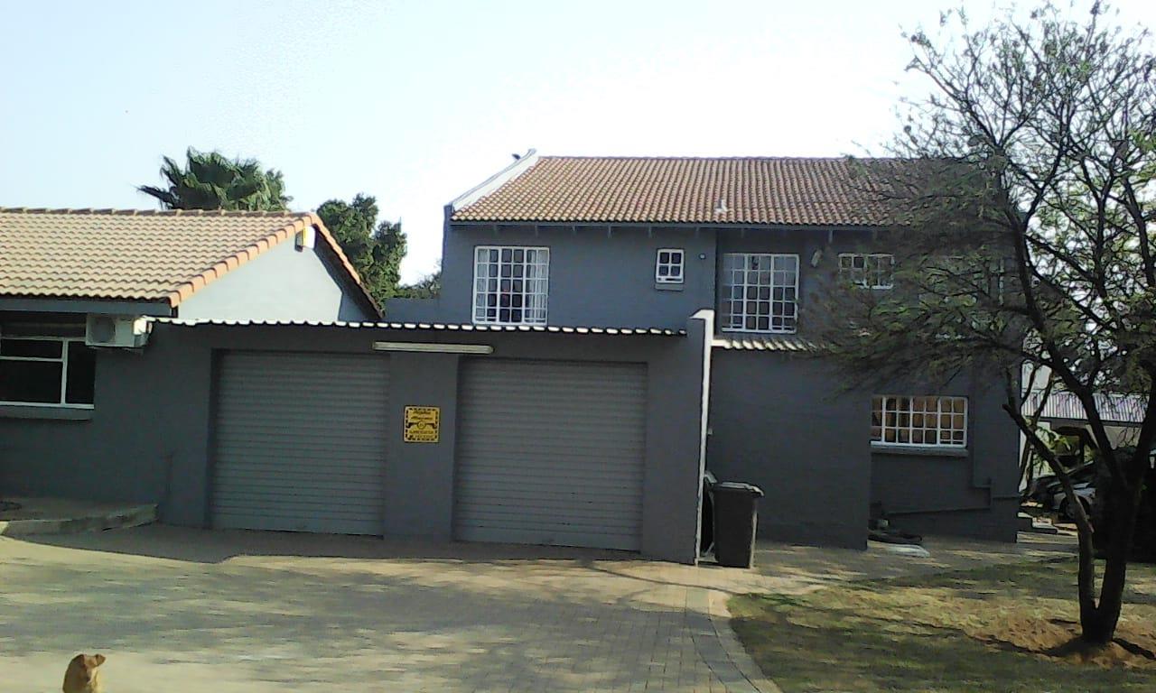 9 Bedroom Property for Sale in Kleinfontein Gauteng