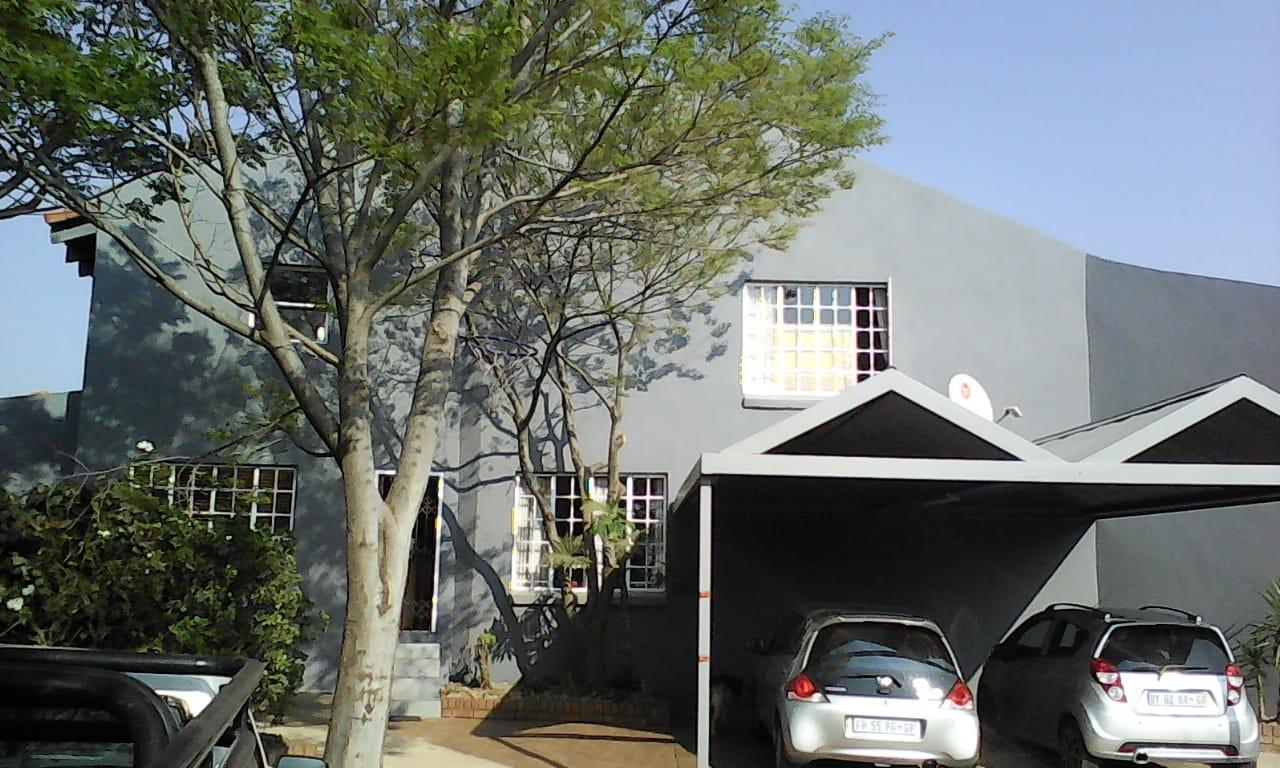 9 Bedroom Property for Sale in Kleinfontein Gauteng