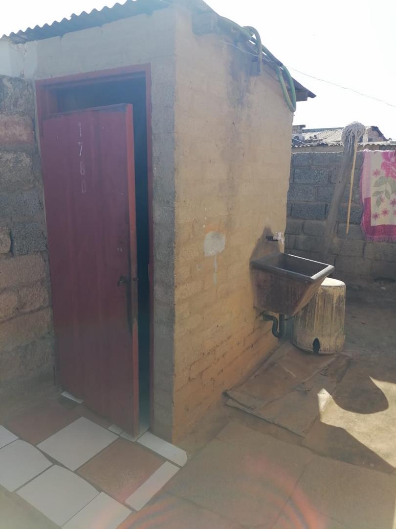 2 Bedroom Property for Sale in Tembisa Gauteng