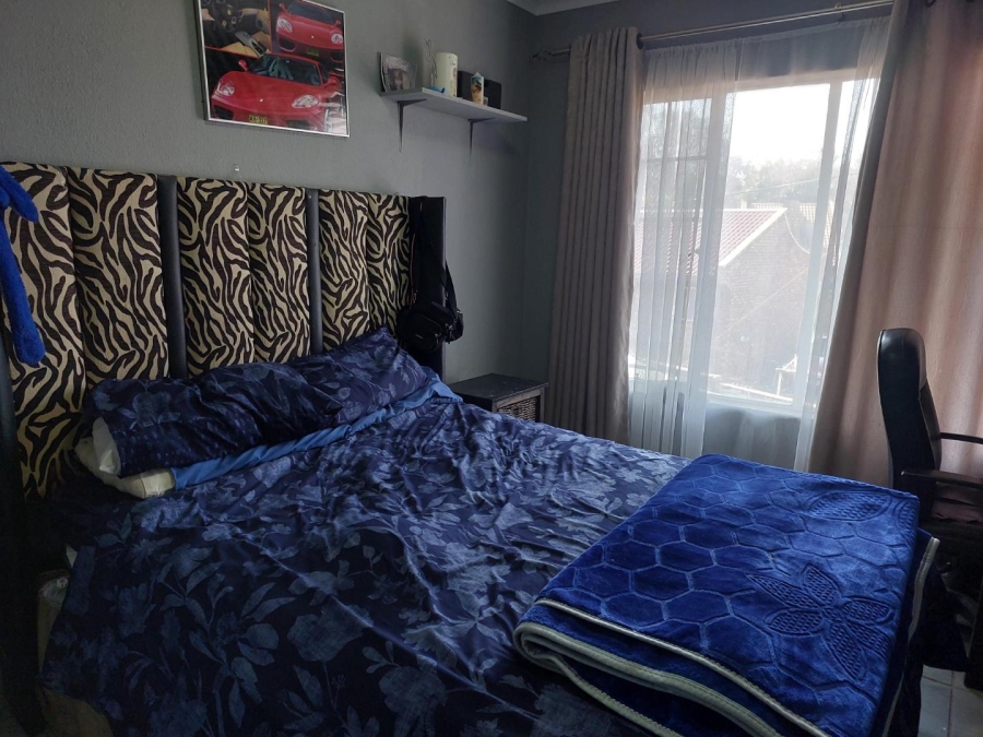 2 Bedroom Property for Sale in Van Riebeeck Park Gauteng