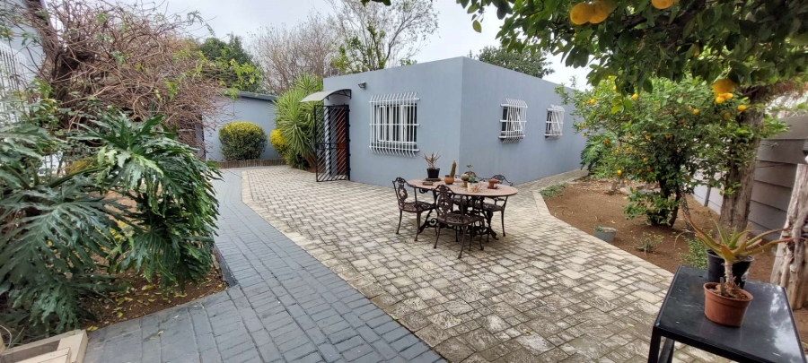 4 Bedroom Property for Sale in General Albertspark Gauteng