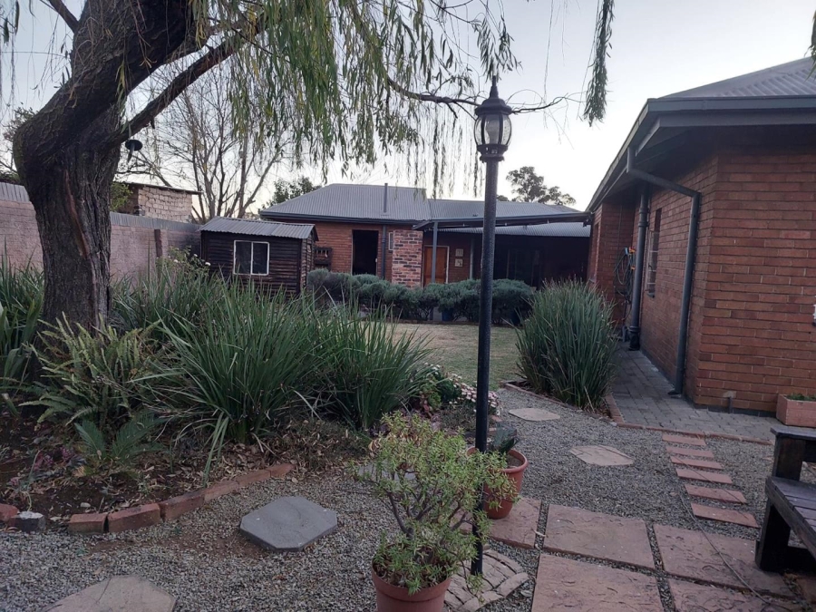 3 Bedroom Property for Sale in Croydon Gauteng