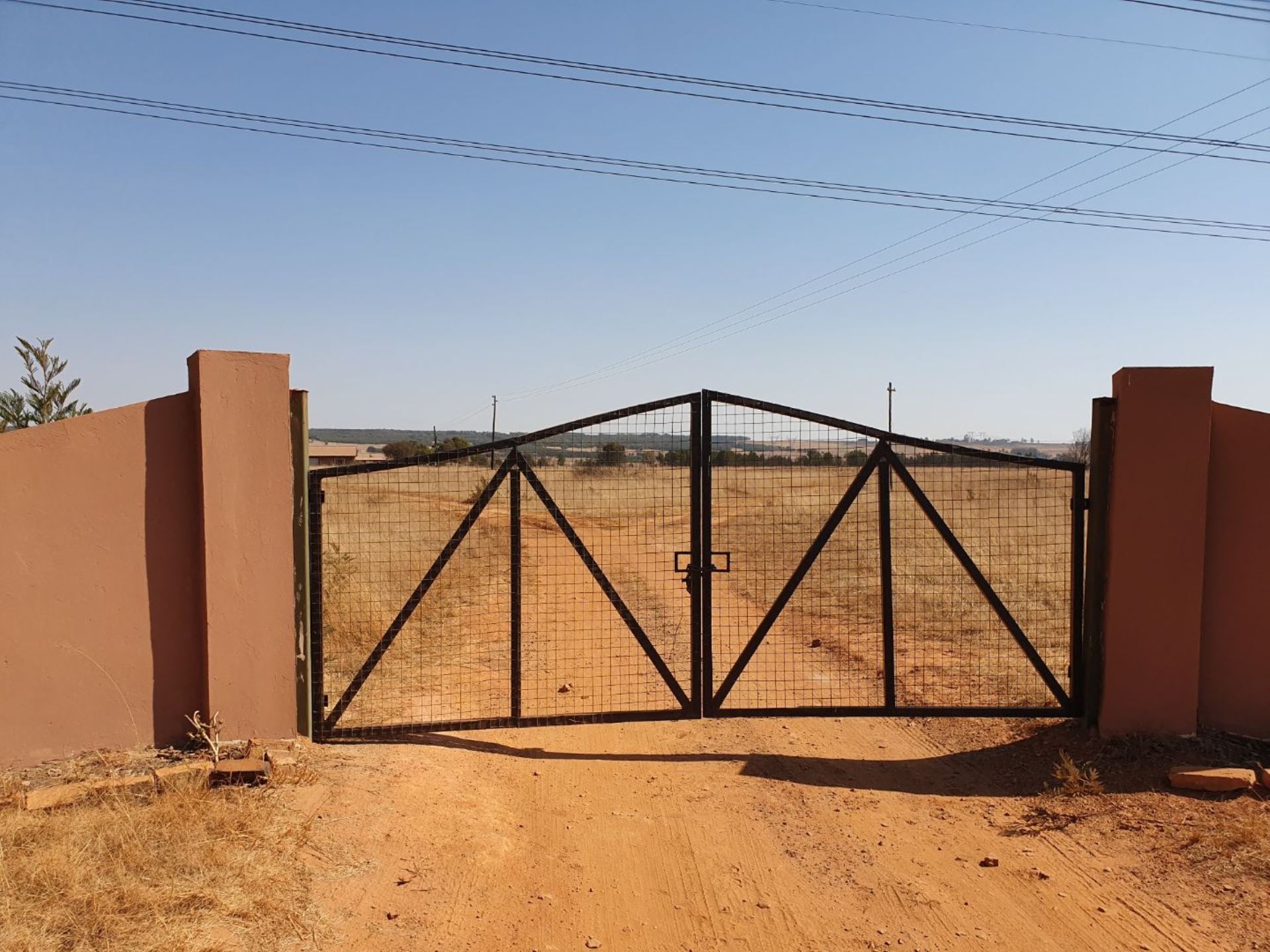 4 Bedroom Property for Sale in Bashewa A H Gauteng