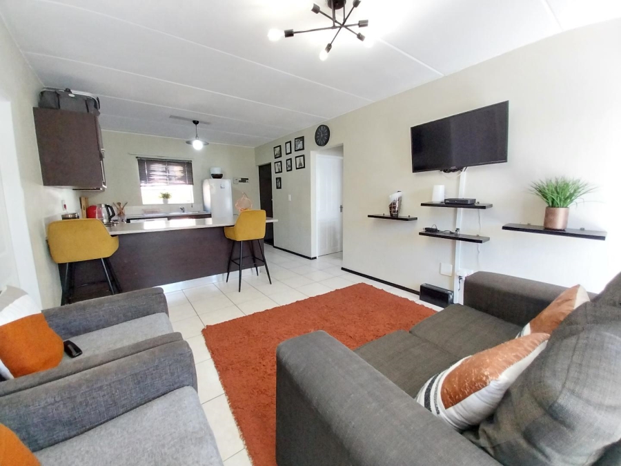 2 Bedroom Property for Sale in Honeydew Gauteng