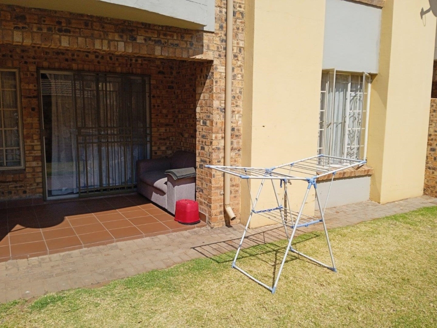 2 Bedroom Property for Sale in Carlswald Gauteng