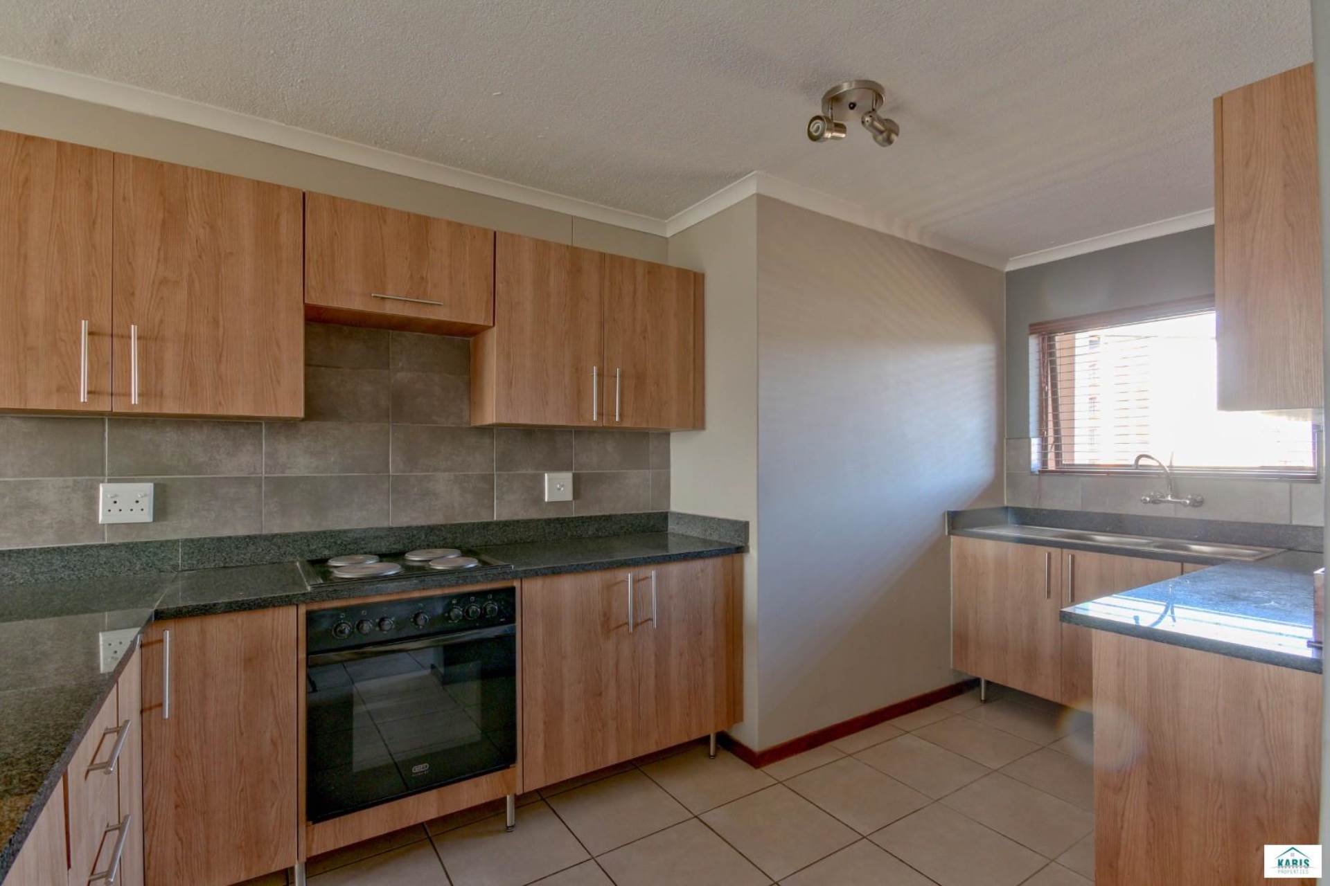 To Let 2 Bedroom Property for Rent in Eco Park Gauteng