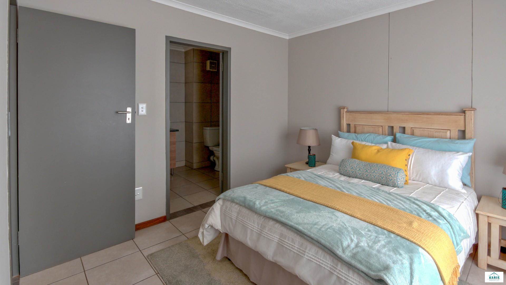 To Let 2 Bedroom Property for Rent in Eco Park Gauteng