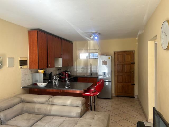 2 Bedroom Property for Sale in Vorna Valley Gauteng