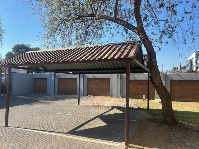 2 Bedroom Property for Sale in Vorna Valley Gauteng