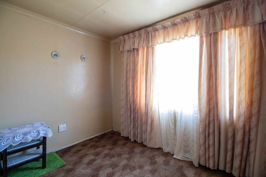 3 Bedroom Property for Sale in Bakerton Gauteng