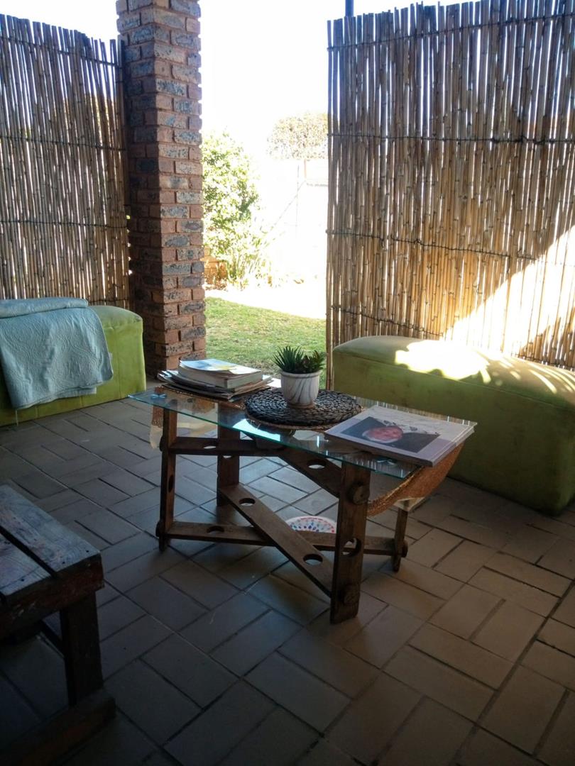 2 Bedroom Property for Sale in Andeon Gauteng