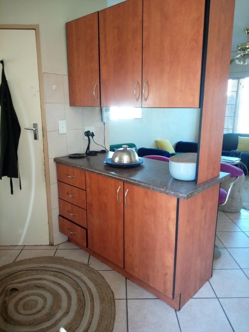 2 Bedroom Property for Sale in Andeon Gauteng