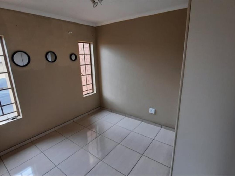 To Let 3 Bedroom Property for Rent in Noordwyk Gauteng