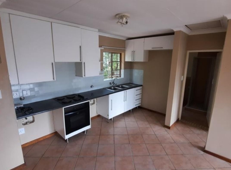 To Let 3 Bedroom Property for Rent in Noordwyk Gauteng