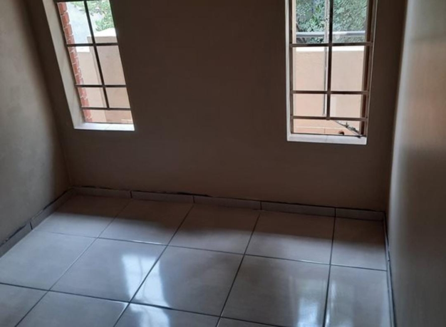 To Let 3 Bedroom Property for Rent in Noordwyk Gauteng