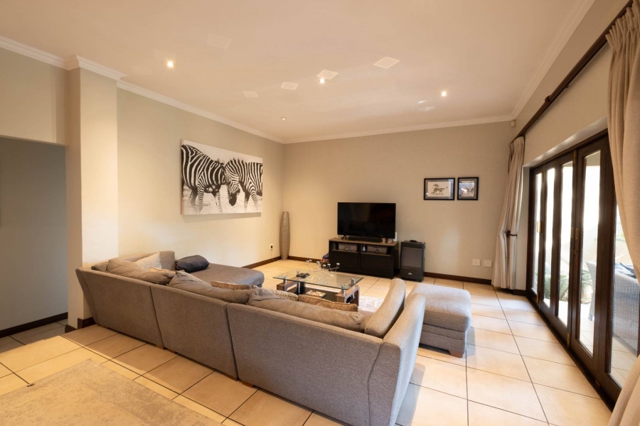 4 Bedroom Property for Sale in Douglasdale Gauteng