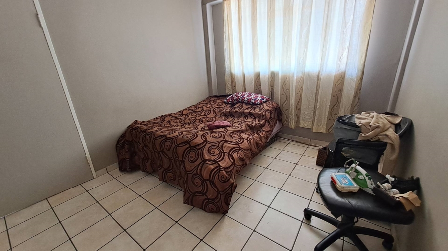 2 Bedroom Property for Sale in New Redruth Gauteng