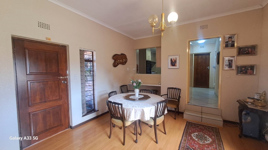 3 Bedroom Property for Sale in Buccleuch Gauteng