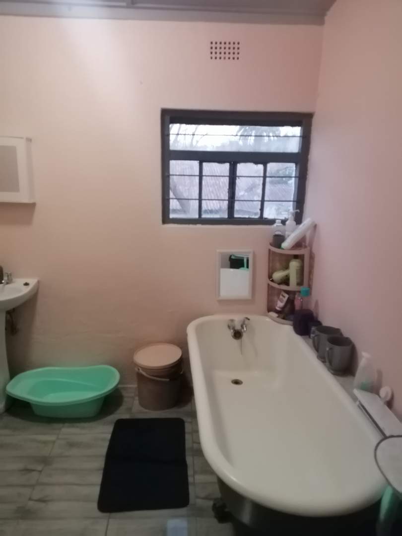 0 Bedroom Property for Sale in Bellevue Gauteng