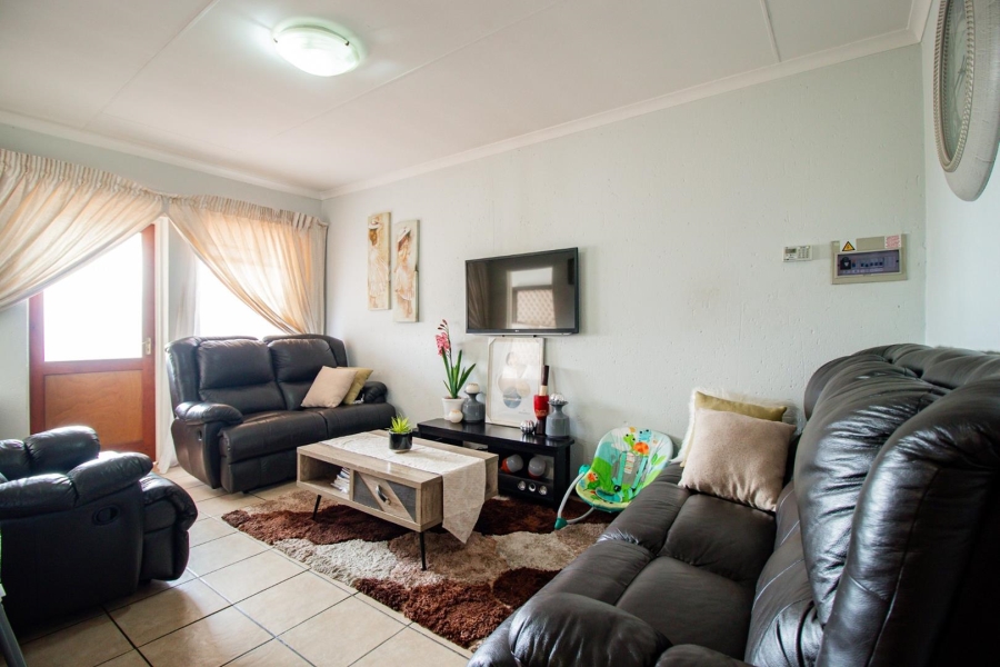 2 Bedroom Property for Sale in Comet Gauteng