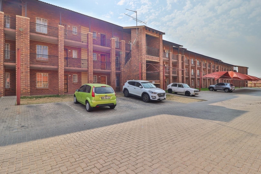 2 Bedroom Property for Sale in Comet Gauteng