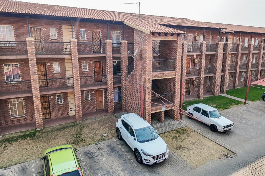 2 Bedroom Property for Sale in Comet Gauteng