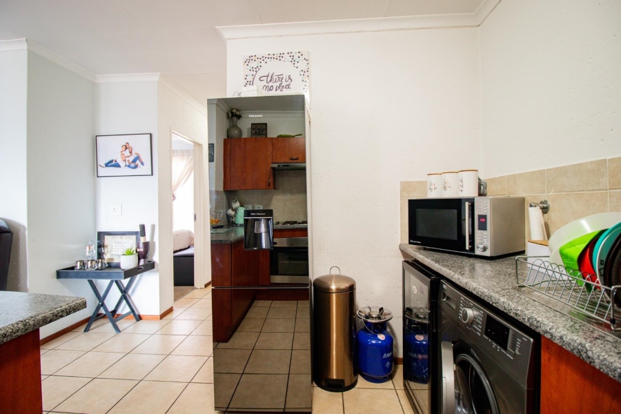 2 Bedroom Property for Sale in Comet Gauteng