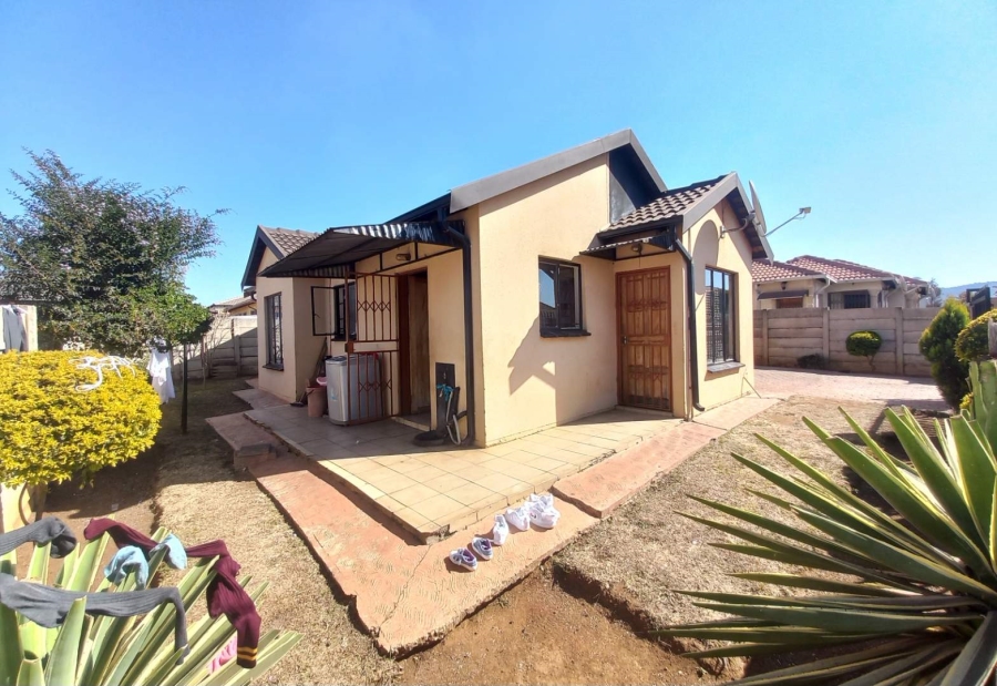 3 Bedroom Property for Sale in Lotus Gardens Gauteng