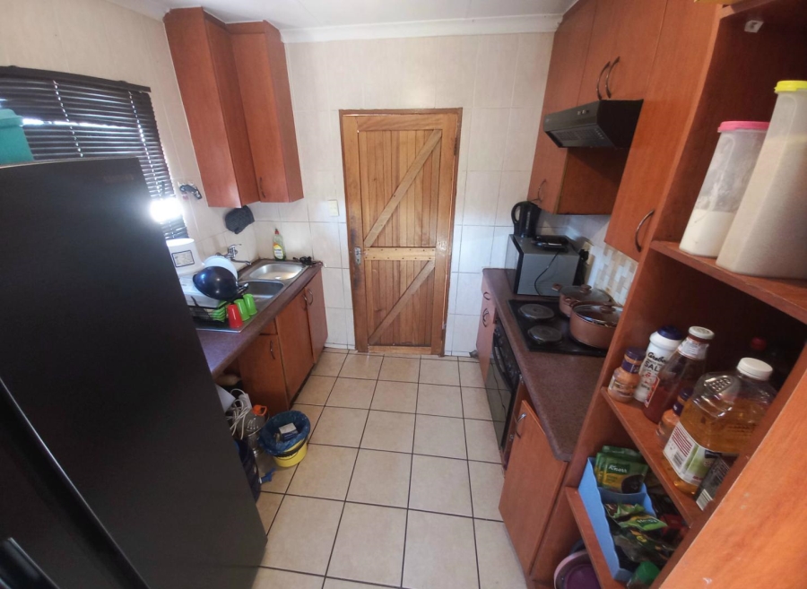 3 Bedroom Property for Sale in Lotus Gardens Gauteng