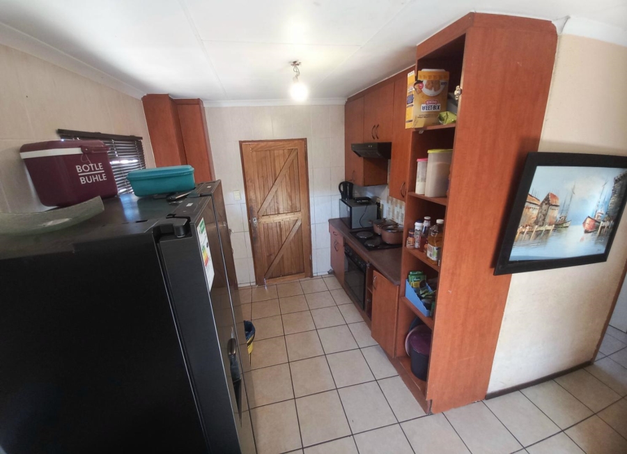 3 Bedroom Property for Sale in Lotus Gardens Gauteng