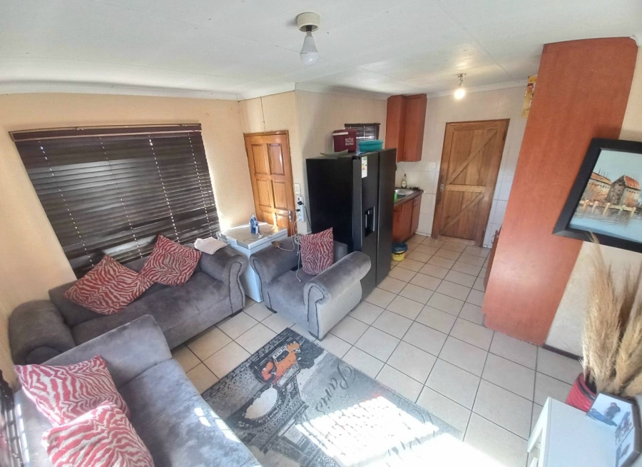 3 Bedroom Property for Sale in Lotus Gardens Gauteng