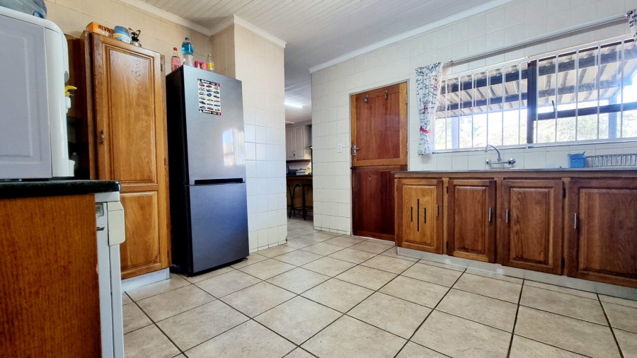 5 Bedroom Property for Sale in Eldoraigne Gauteng