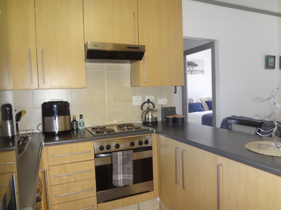 To Let 1 Bedroom Property for Rent in Lonehill Gauteng