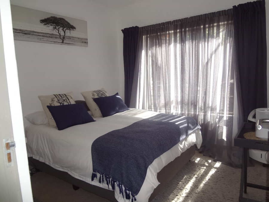 To Let 1 Bedroom Property for Rent in Lonehill Gauteng