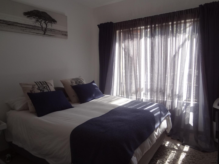 To Let 1 Bedroom Property for Rent in Lonehill Gauteng