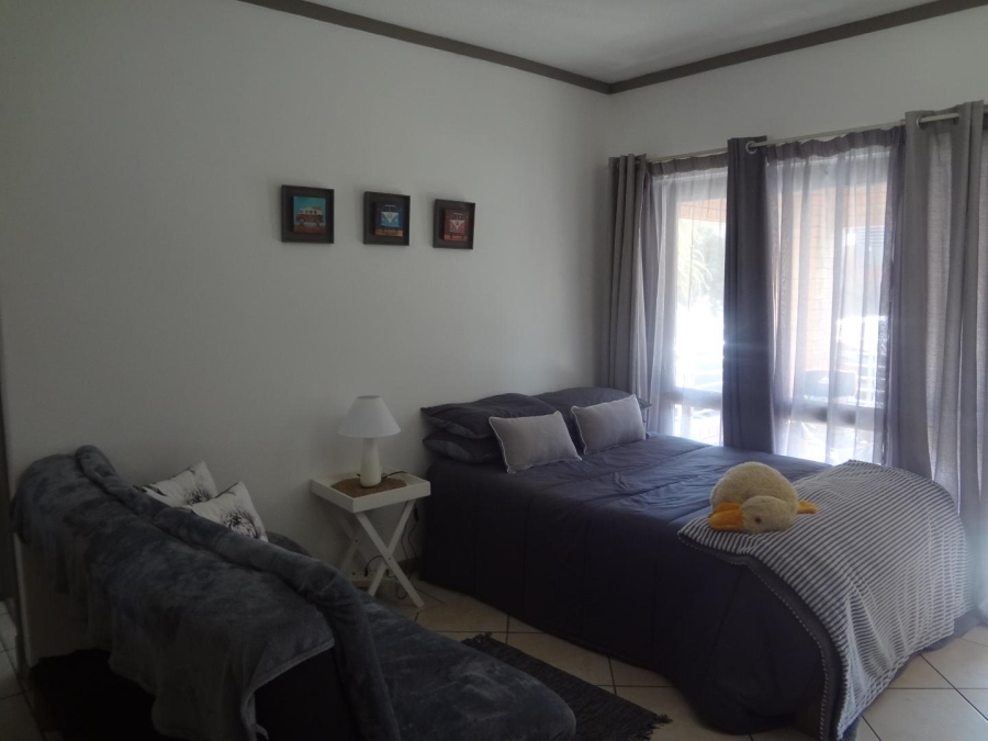 To Let 1 Bedroom Property for Rent in Lonehill Gauteng