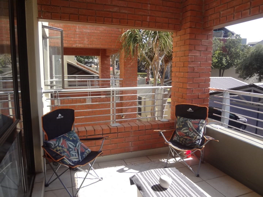 To Let 1 Bedroom Property for Rent in Lonehill Gauteng