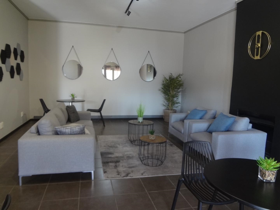 To Let 1 Bedroom Property for Rent in Lonehill Gauteng