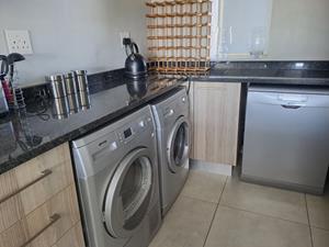 To Let 3 Bedroom Property for Rent in Oaklands Gauteng