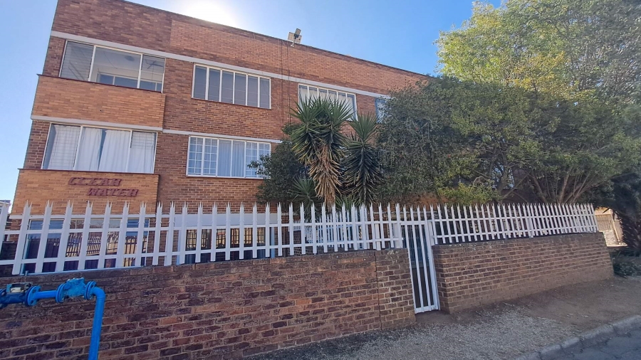 2 Bedroom Property for Sale in New Redruth Gauteng