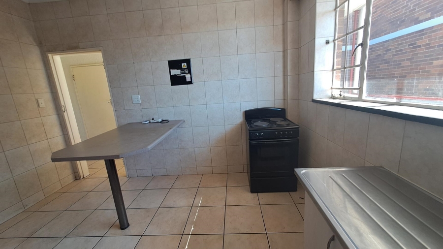 2 Bedroom Property for Sale in New Redruth Gauteng