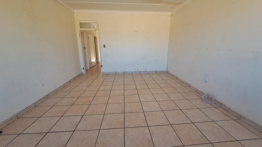 2 Bedroom Property for Sale in New Redruth Gauteng