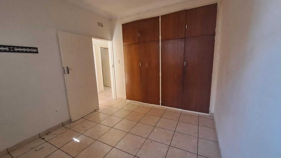 2 Bedroom Property for Sale in New Redruth Gauteng