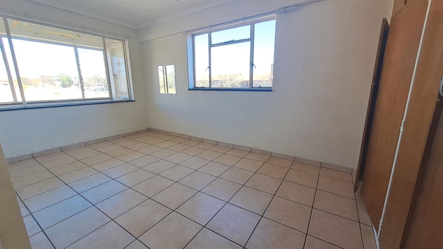 2 Bedroom Property for Sale in New Redruth Gauteng